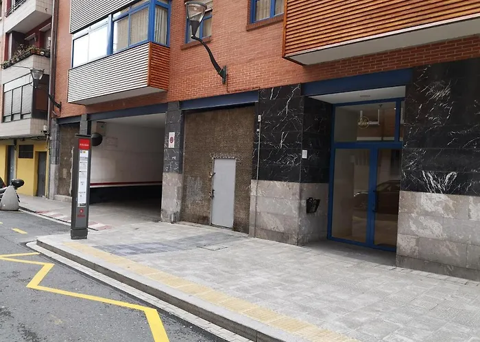 Suite Bilbao Arena Con Plaza De Garaje