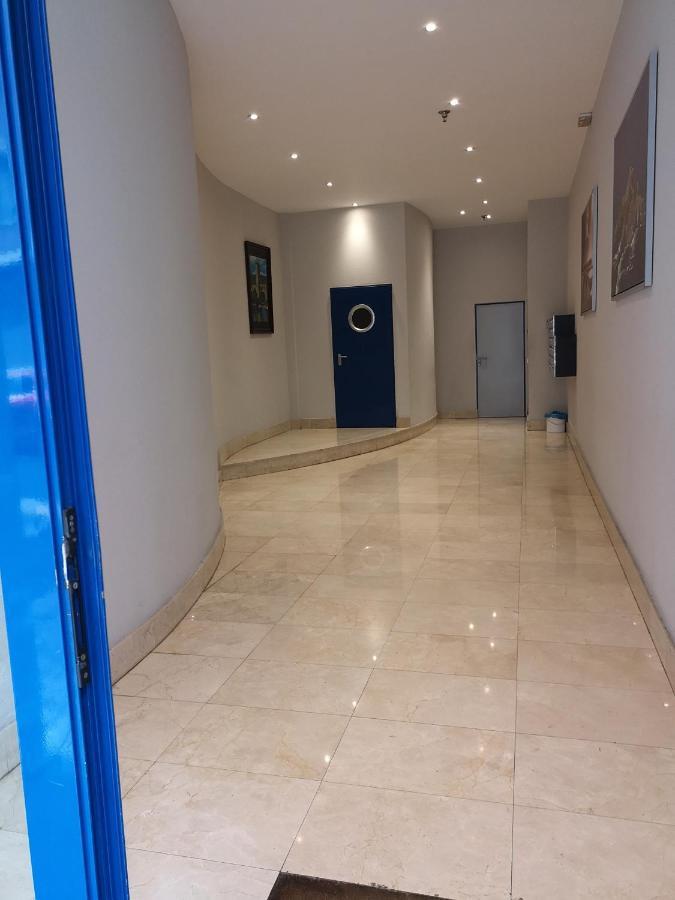 Arena Con Plaza De Garaje Habitación en casa particular